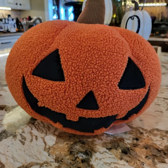 Sherpa Jack O Lantern Plush Pumpkin Pillow Halloween Decor NEW NWT - Picture 5 of 16